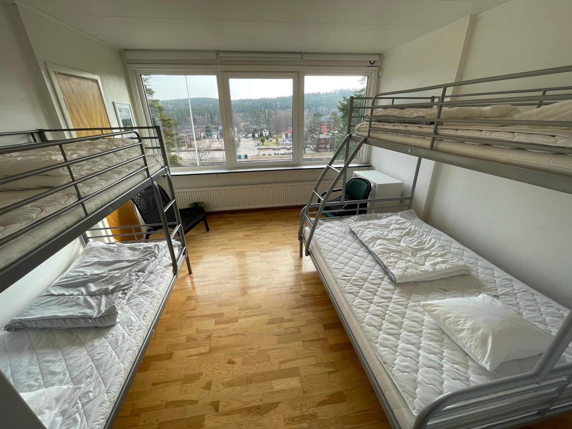 Hestra Guesthouse ภายนอก รูปภาพ