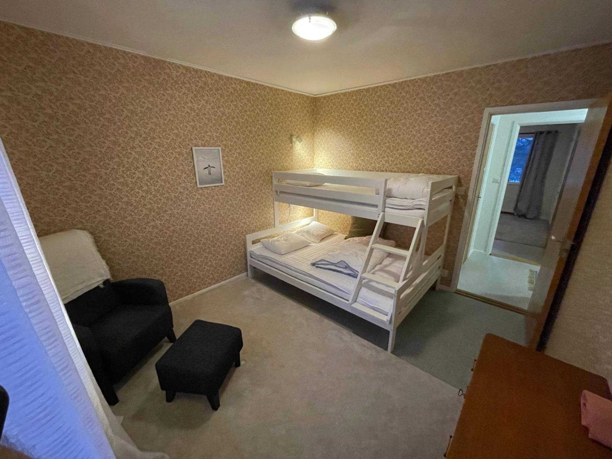 Hestra Guesthouse ภายนอก รูปภาพ
